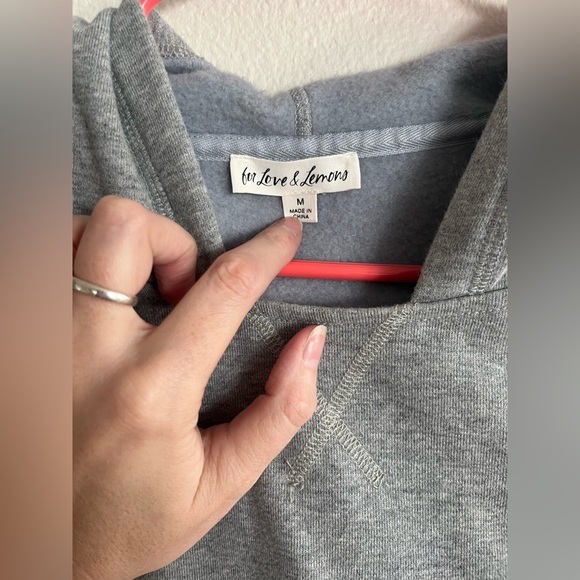 For Love & Lemons Cropped Drawstring Grey Hoodie - Size M 🆕 - Picture 3 of 7